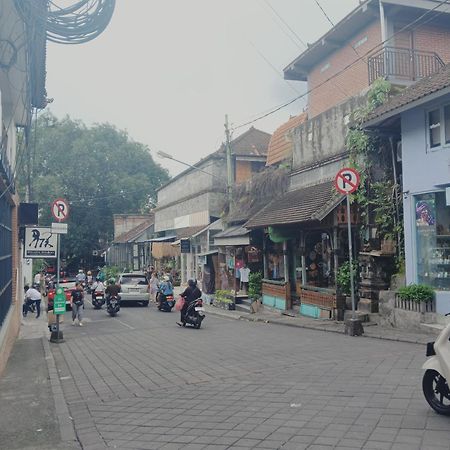 Sudana Homestay Убуд Екстериор снимка
