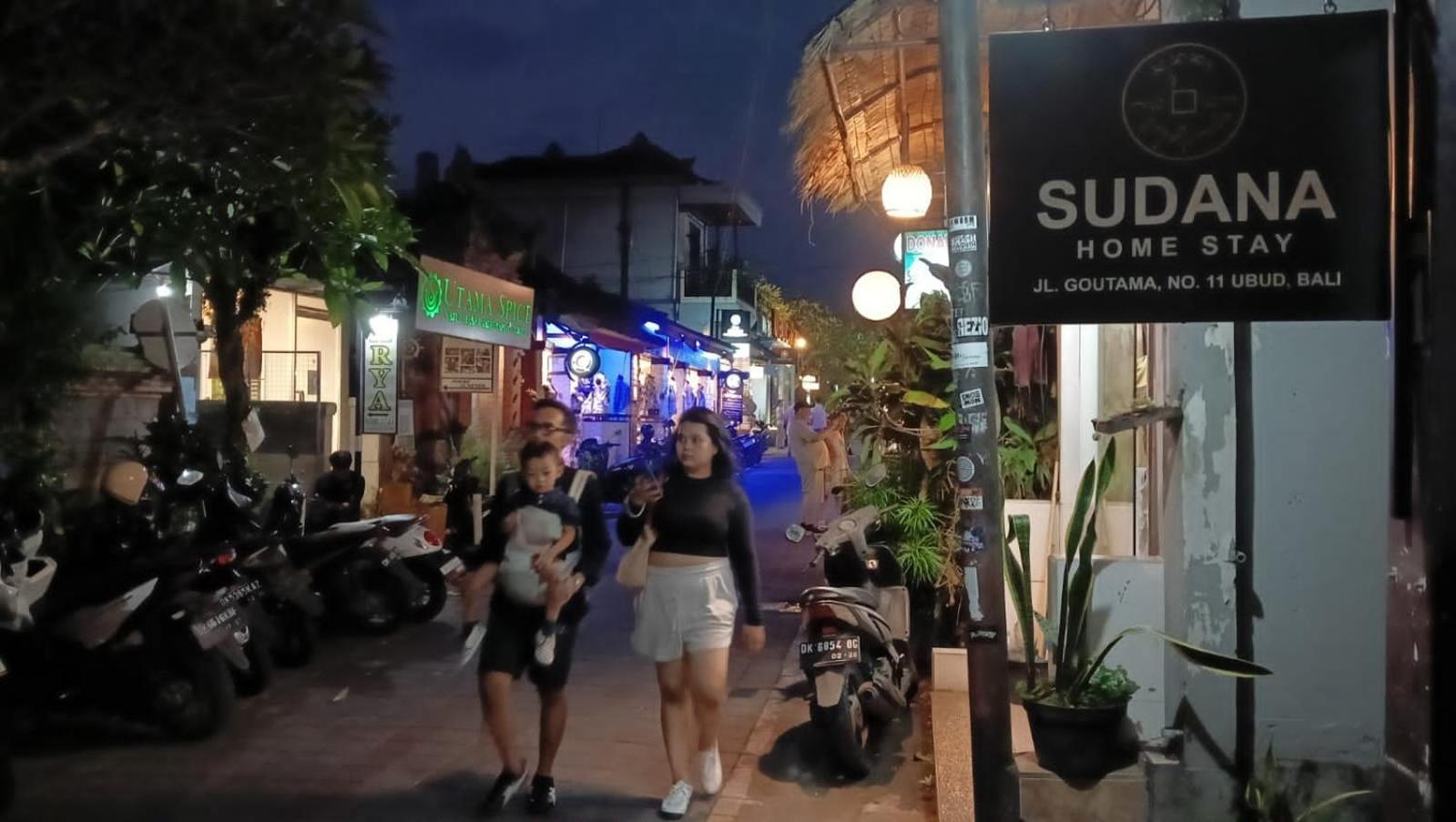 Sudana Homestay Убуд Екстериор снимка